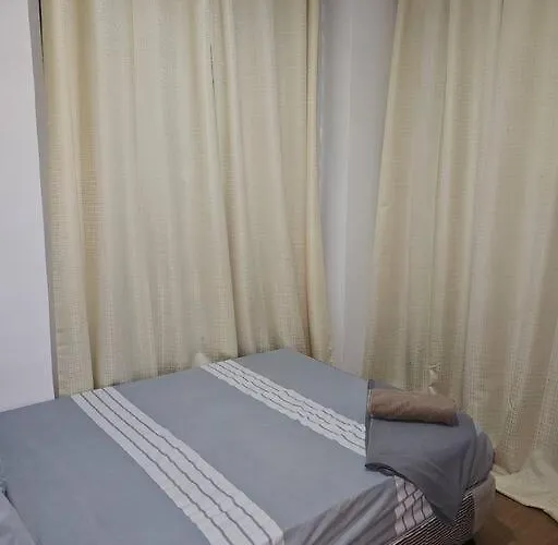Apartment Cozy 2br Near J Park